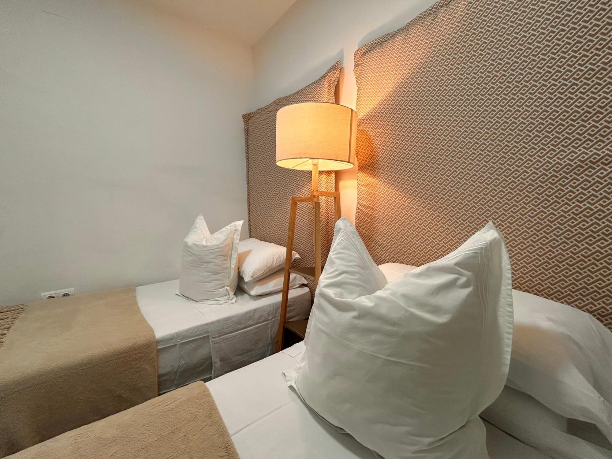 Apartamento Haza Royal Granada Exterior foto